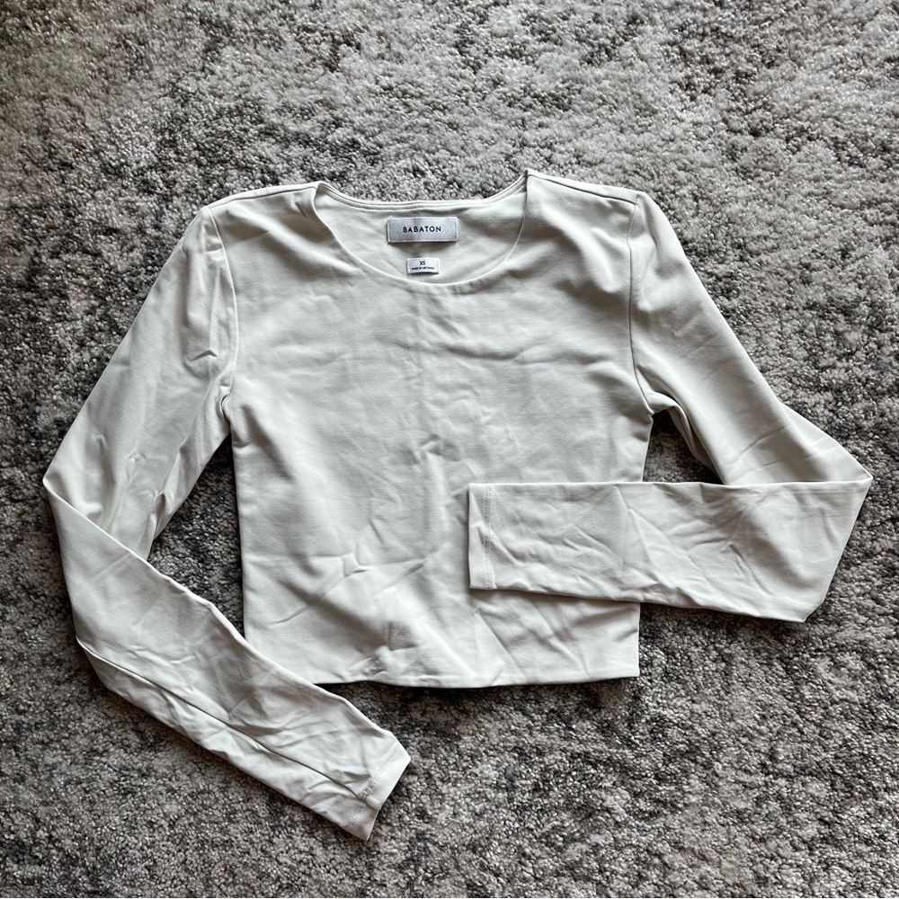 Contour Crew Cropped Longsleeve